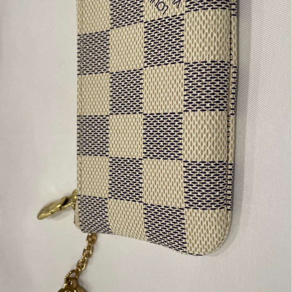 Authentic Louis Vuitton Damier Azur Cles Key Pouch